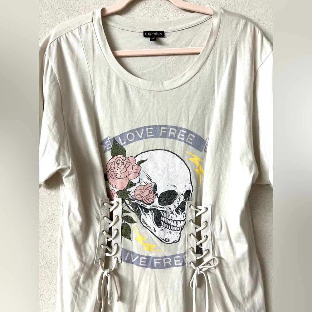 Express White Graphic Lace-Up Women's Top